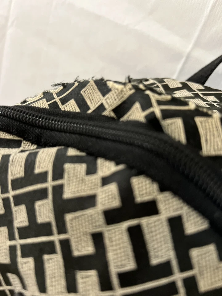 Mini mochila Tommy Hilfiger Foto 4 de 4