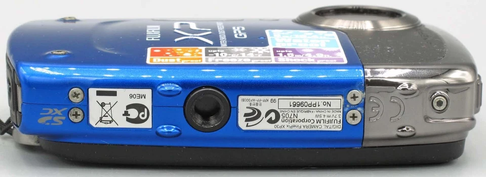 Fujifilm FinePix XP Series XP30 - 14,2 MP Digitalkamera - Blau - Bild 4 von 4