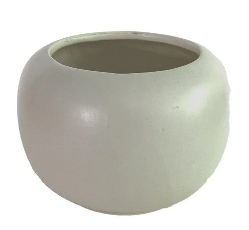 Off White Matte Vintage Floraline 404 USA Flowerpot Jardiniere Made By McCoy