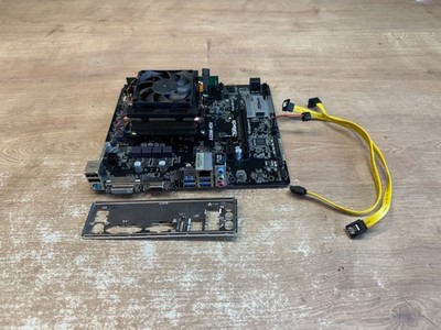 Asrock A320M-HDV +AMD A8-9600 4x3,1GHz  4GB DDR4 RAM