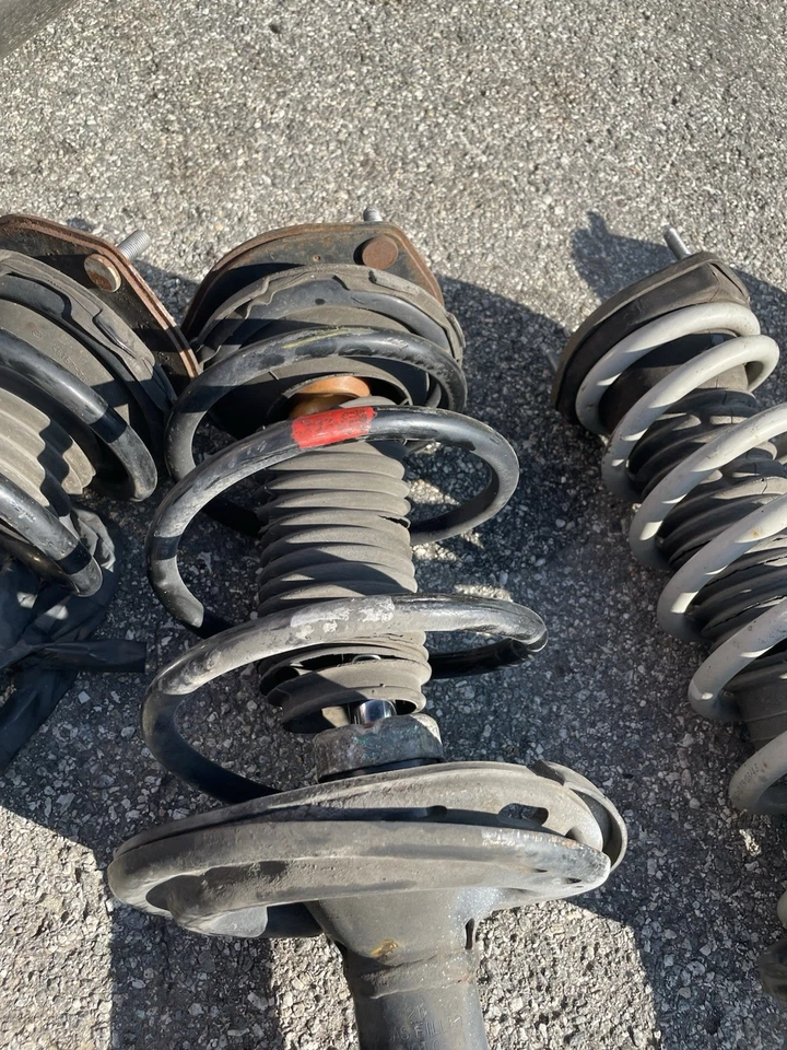 Juego de suspensión amortiguadores puntales Lexus Es330 2004 OEM pieza usada genuina Foto 4 de 4