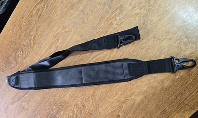 Black Padded Rifle Shotgun Sling w/ Metal Quick Detach Swivels with 3/8'' Pads