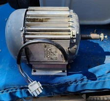 Wascomat 487 027 406 Dryer Motor, As Is, Running, No Refunds