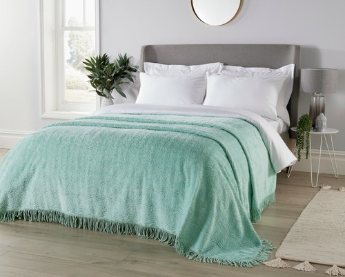 Diana Cowpe Traditional Bedspread Candlewick Geneva Bed Throw Cotton Chenille - Picture 2 of 14