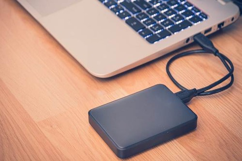 Tomorrowland Events Live DJ-Sets PORTABLE 1TB USB3 HARD DRIVE (2017 - 2021) - Picture 2 of 12