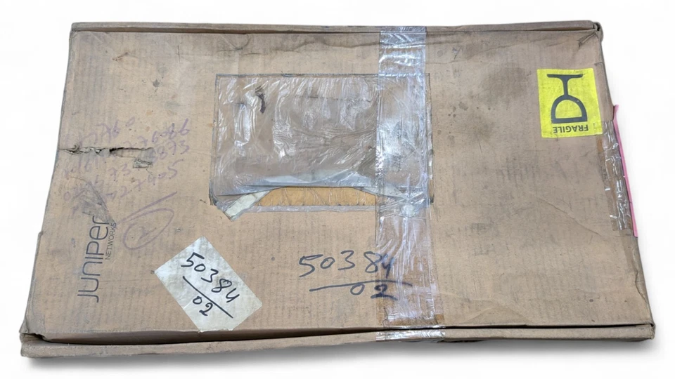 Juniper EX2200 48 Port port Gigabit Switch EX2200-48T-4G - Image 3 of 4