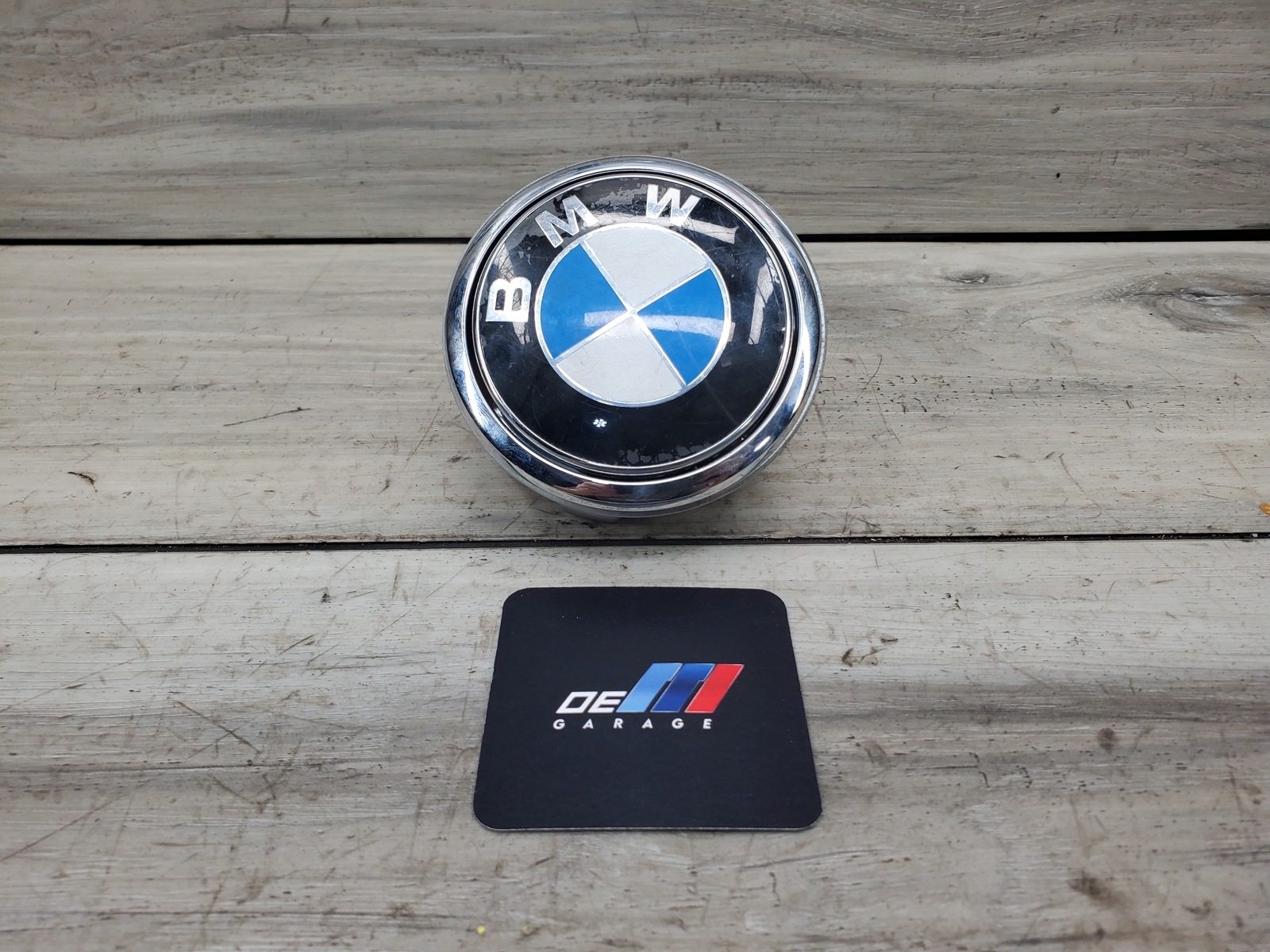 WEAR* 09-16 OEM BMW E89 Z4 Trunk Boot Lid Handle Lock Release Button Emblem