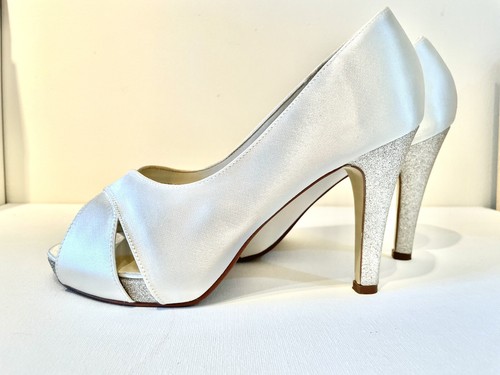 dyeable shoes wide width