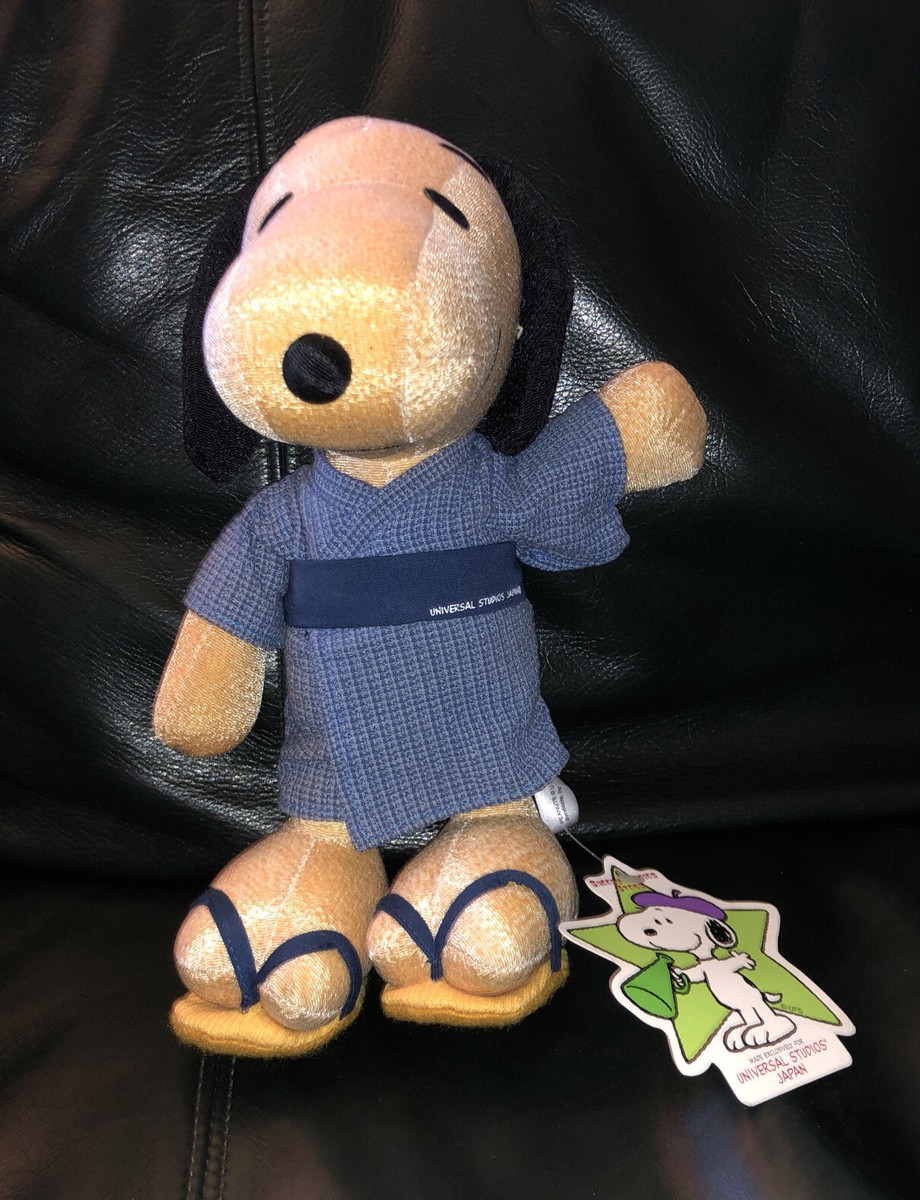PEANUTS Universal Studios Japan SNOOPY Plush Japanese Kimono