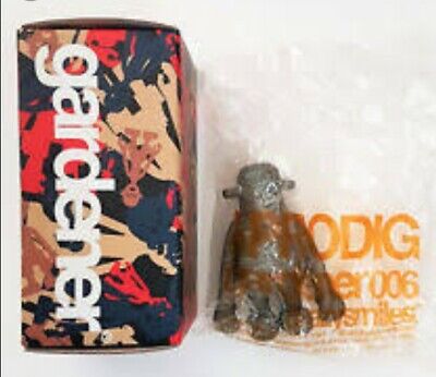 Michael Lau Crazysmiles *RARE* Maharishi Michael Lau Crazysmiles *RARE* Maharishi