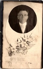 Postcard RPPC 1912 Unknown Man Easter Greetings Tonioli B154