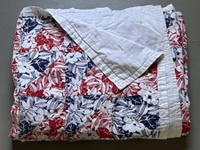 Vintage Quilt Red White Blue Florals Yarn Tie Knots USA Americana 79x64in