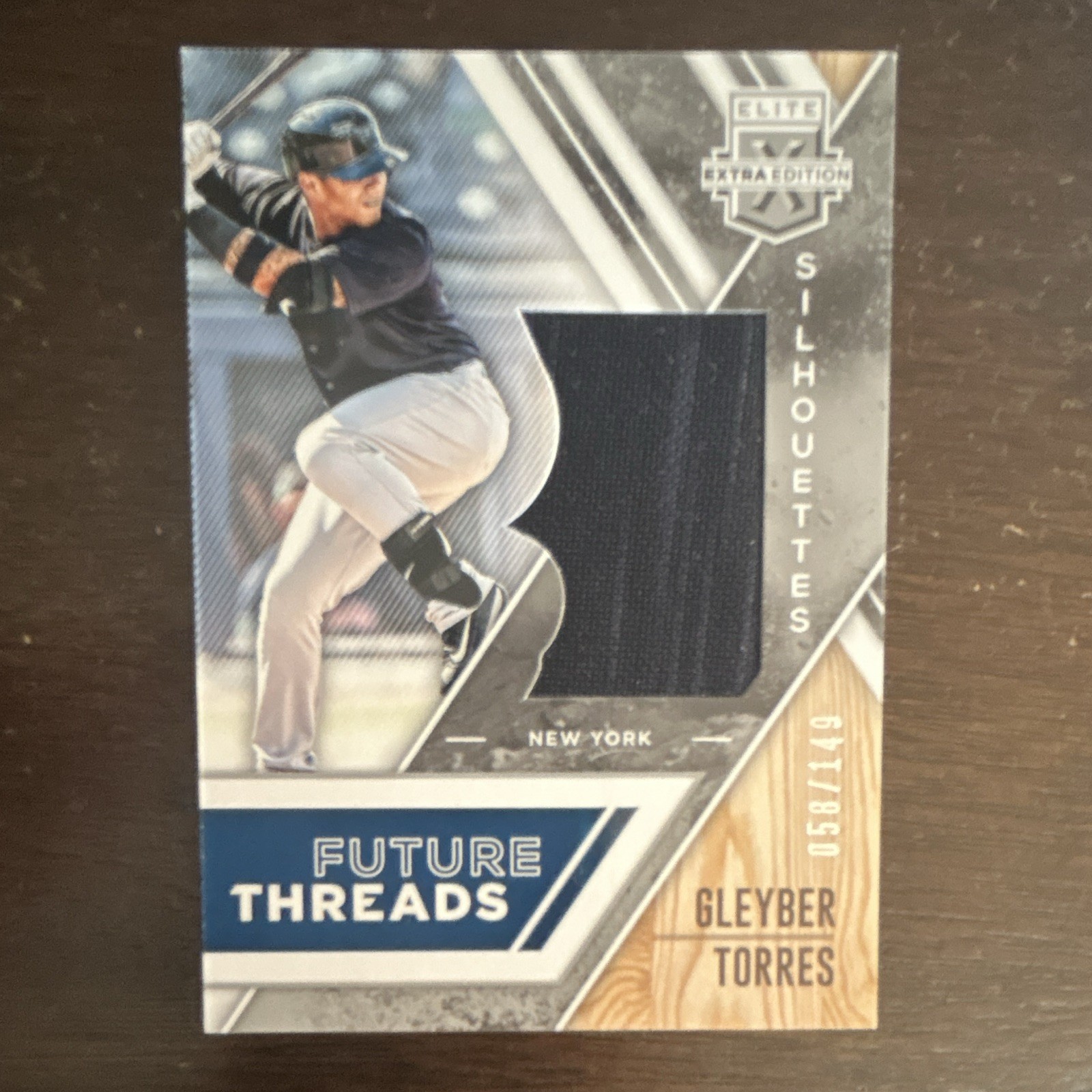 2017 Panini Elite  - Future Threads S Gleyber Torres #FTS-GT Holo Silver /149