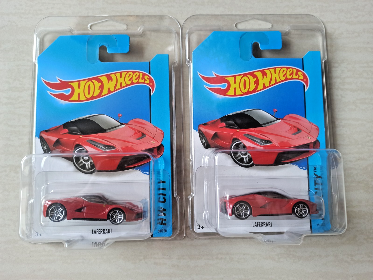 Hot Wheels Ferrari LaFerrari Red 2014 HW City HW Speed Team Lot of