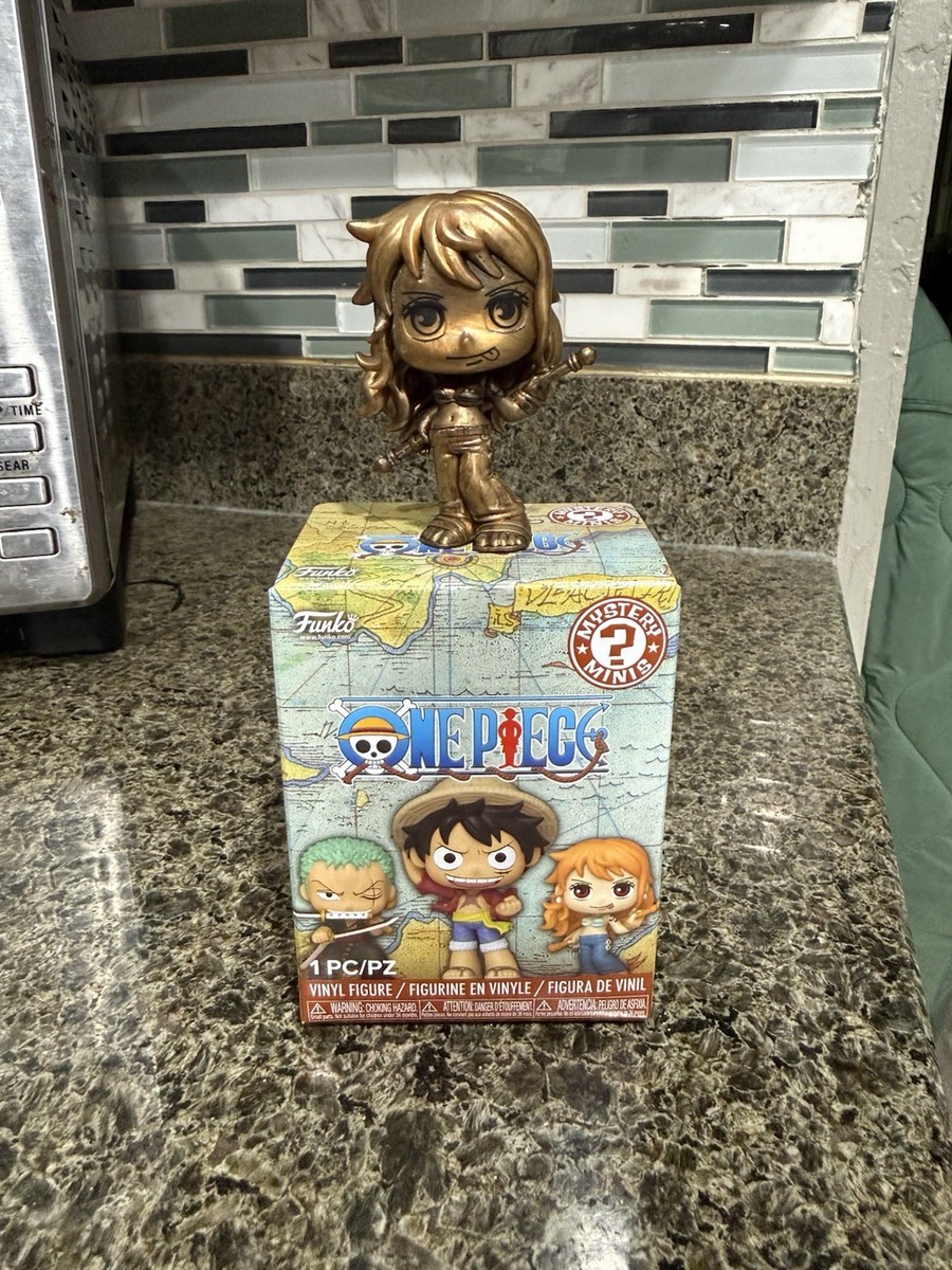 Funko One Piece Mystery Mini Vinyl Figure - Metallic Nami 1/72