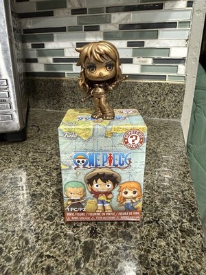 Funko One Piece Mystery Mini Vinyl Figure - Metallic Nami 1/72