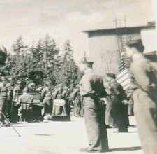 US Military WW2 Original Soldiers Group Outdoor Photograph Militaria