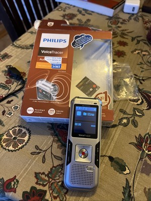 Philips Voice Tracer Digital Voice Recorder DVT4010 With Auto Adjust Recording