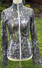 Lululemon Define Jacket Soze 4 Floral Sport White Multi NWOT Cuffins Thumbholes