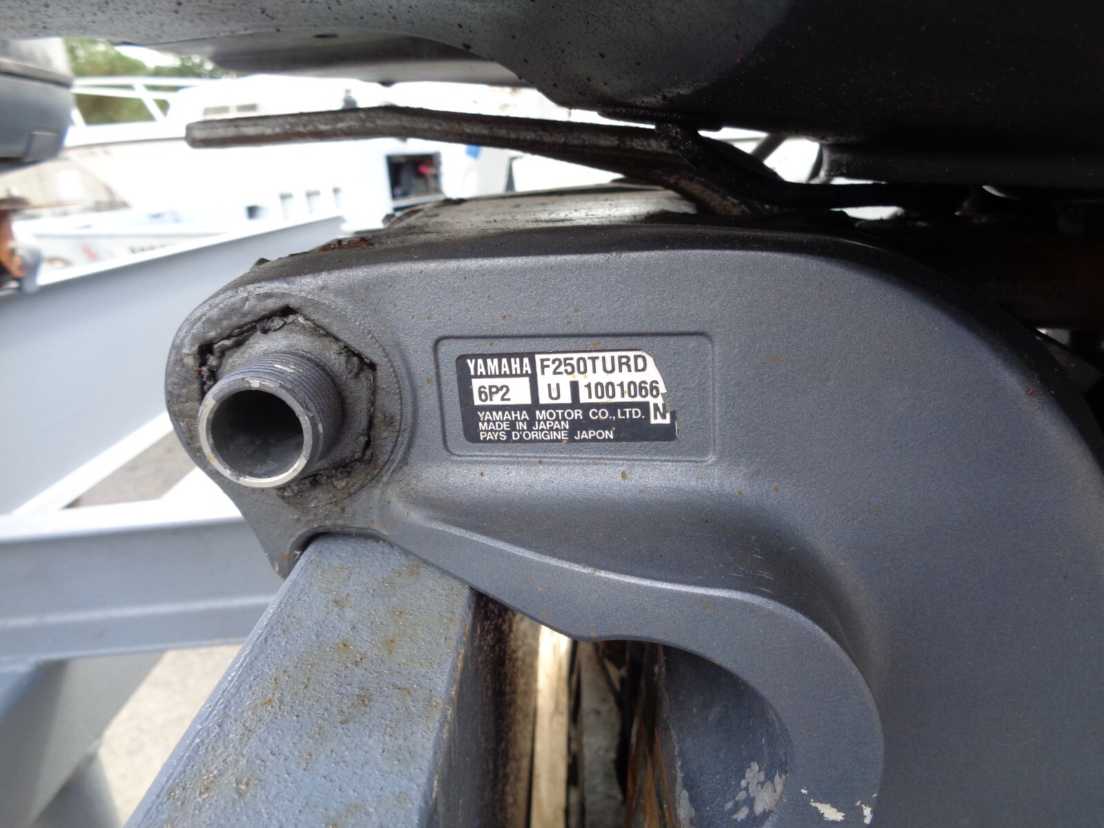 USED 2005 YAMAHA 250hp 4 FOUR STROKE 30" OUTBOARD BOAT MOTOR ENGINE 250