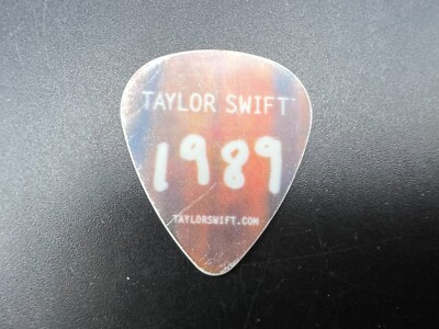 AUTHENTIC Taylor Swift 1989 World Tour Concert Stage-Used Guitar