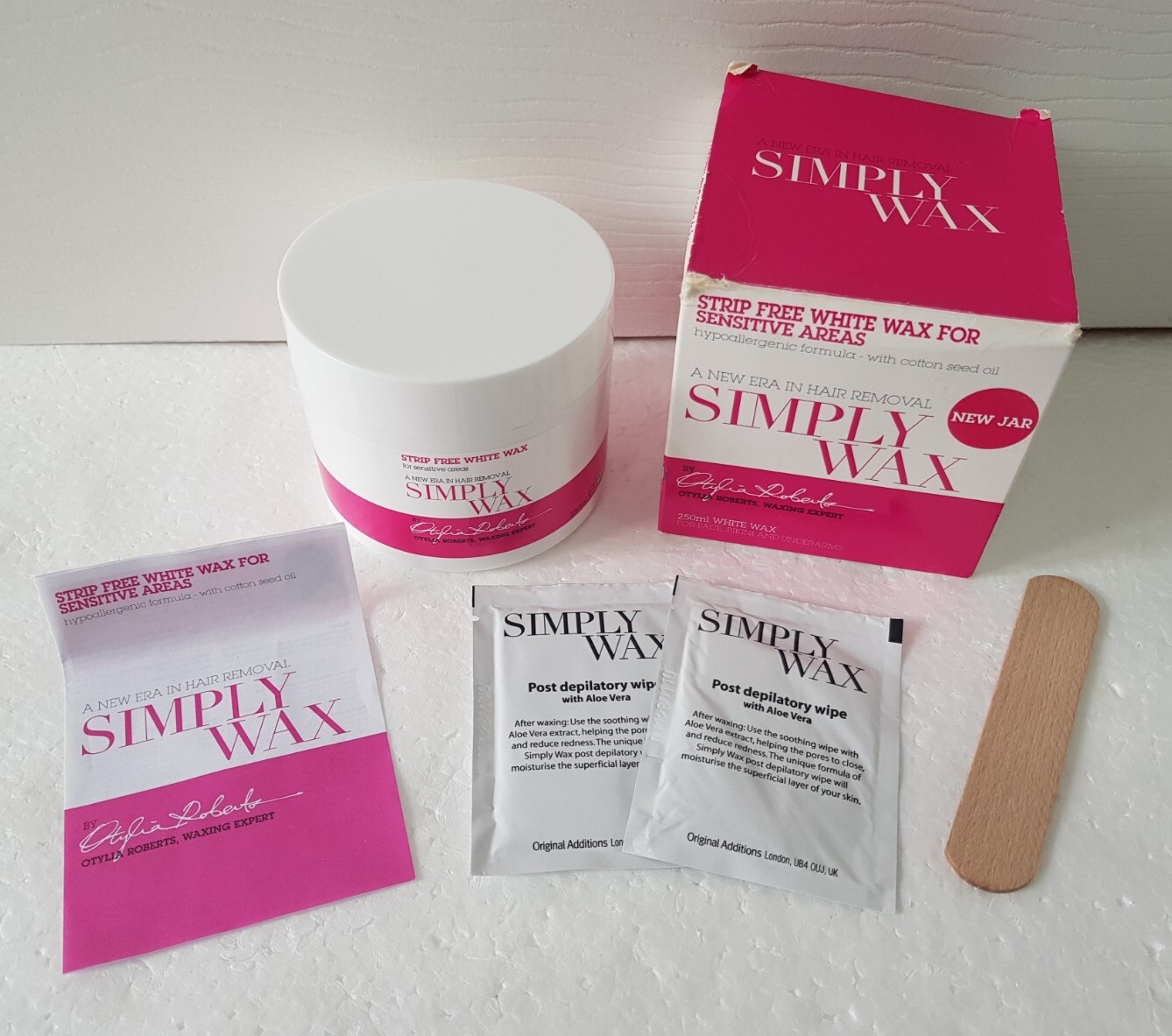 SIMPLY WAX BY OTYLIA ROBERTS - STRIP FREE WAX FOR SENSITIVE AREAS - BIKINI FACE