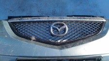 Calandre Mazda MPV