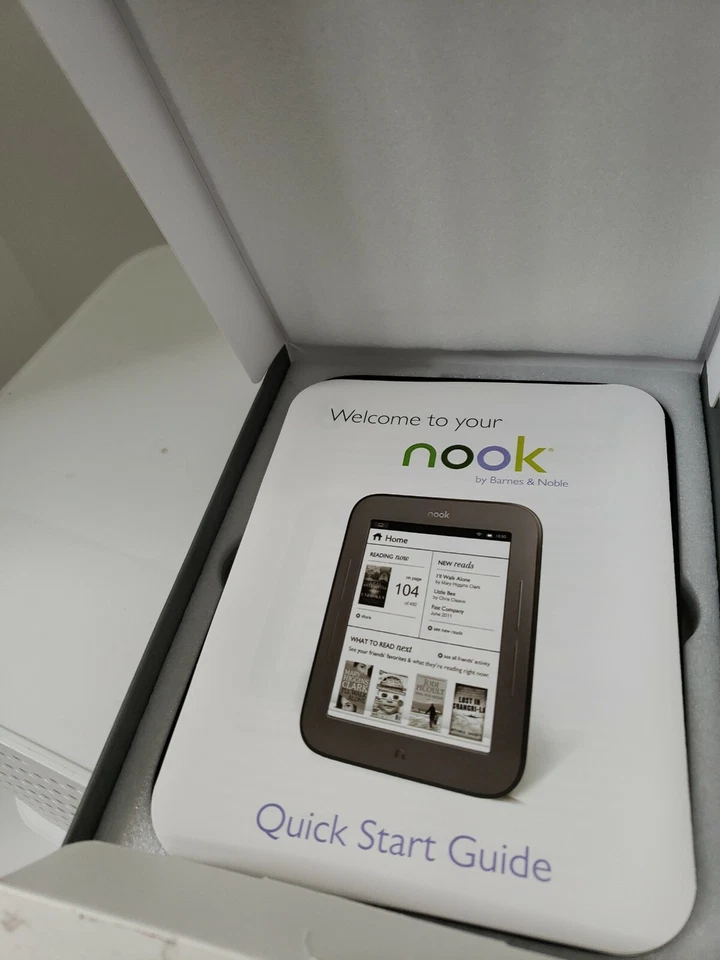 Электронная книга Barnes & Noble Nook Simple Touch — черная - Изображение 3 из 4