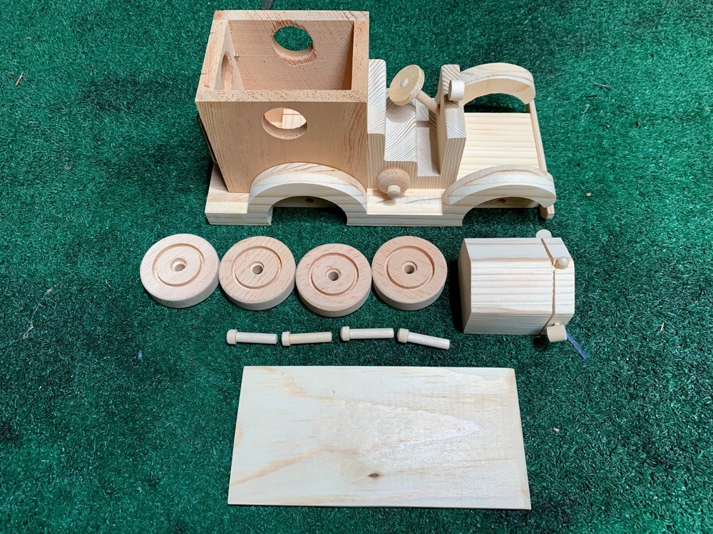Vintage Antique Classic Ambulance Wagon Wood Scale Model Kit Fire Rescue Toy
