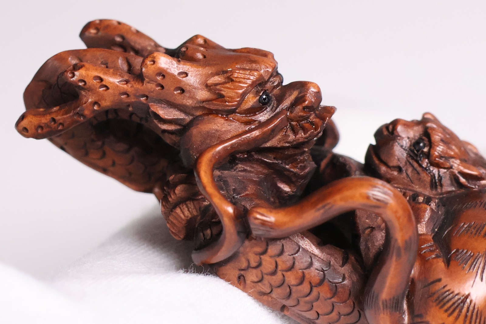 Japanese Wood Carving Dragon&Tiger Netsuke 2.24inch Ojime Figurine By Yamaguchi