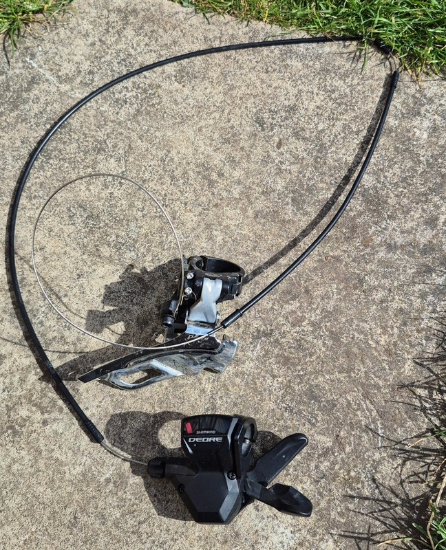 Shimano Deore XT front derailleur with shifter