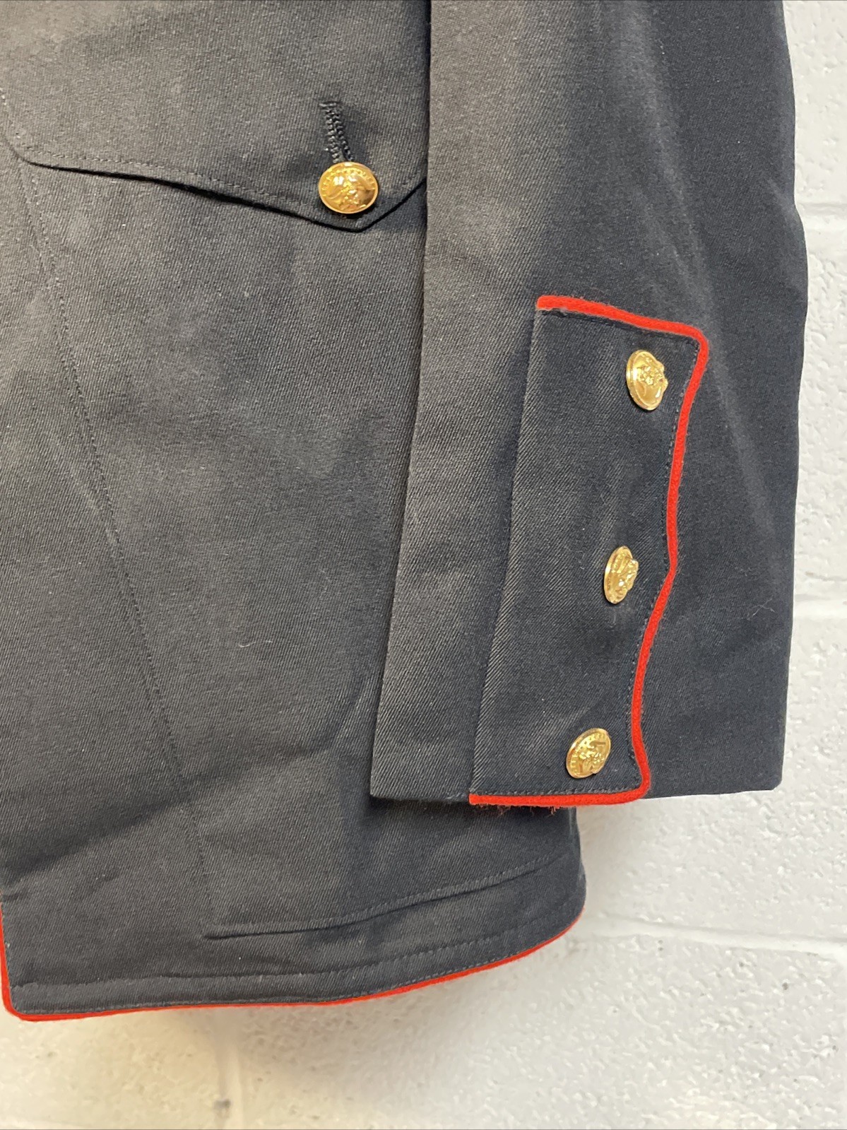 1989 USMC Uniform Dress Blue Jacket Coat MC Poly Wool Tunic Marines Size 35L NOS