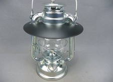 Sturmlaterne Petroleumlampe mit Edelstahl Schirm Lampenschirm - Notbeleuchtung