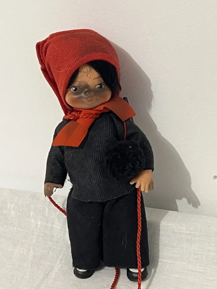Poupée Ancienne Ari En Caoutchouc T 16 cm le Petit Ramoneur  - Photo 2/4