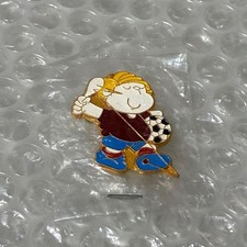 Not for sale Showa era Fanta Coca-Cola Bang Bang Ball pin badge