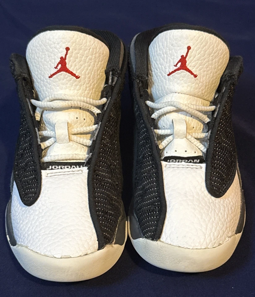 Air Jordan 13s Negro Pedernal Niños Niño 9c 414581-060 Foto 2 de 4