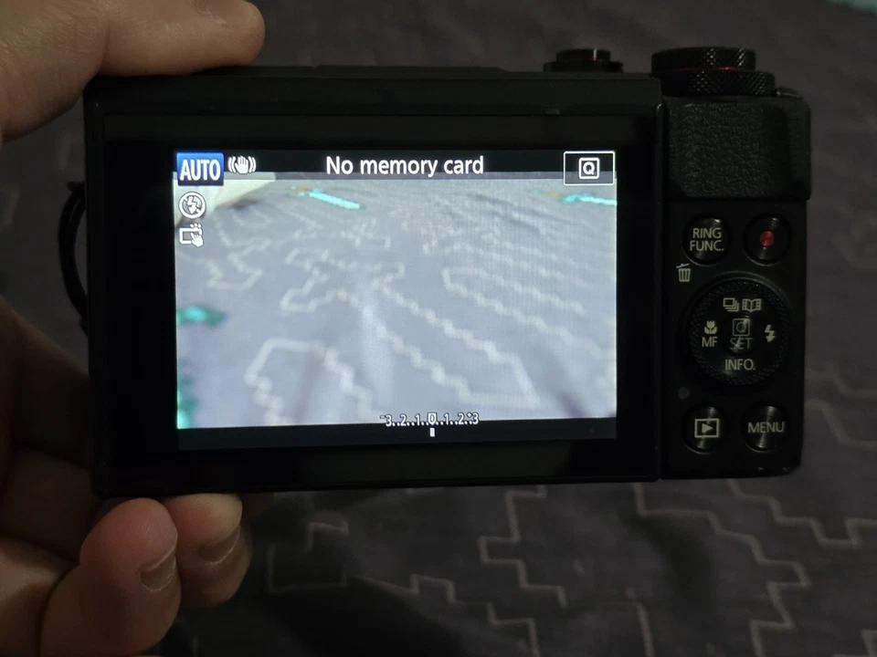 Canon PowerShot G7 X Mark II 20.1 MP Compact Digital Camera - Black - Image 2 of 4