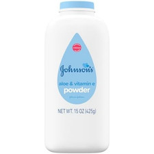Johnson's Baby Powder, Naturally Derived Cornstarch with Aloe  Vitamin E, 15 Oz
