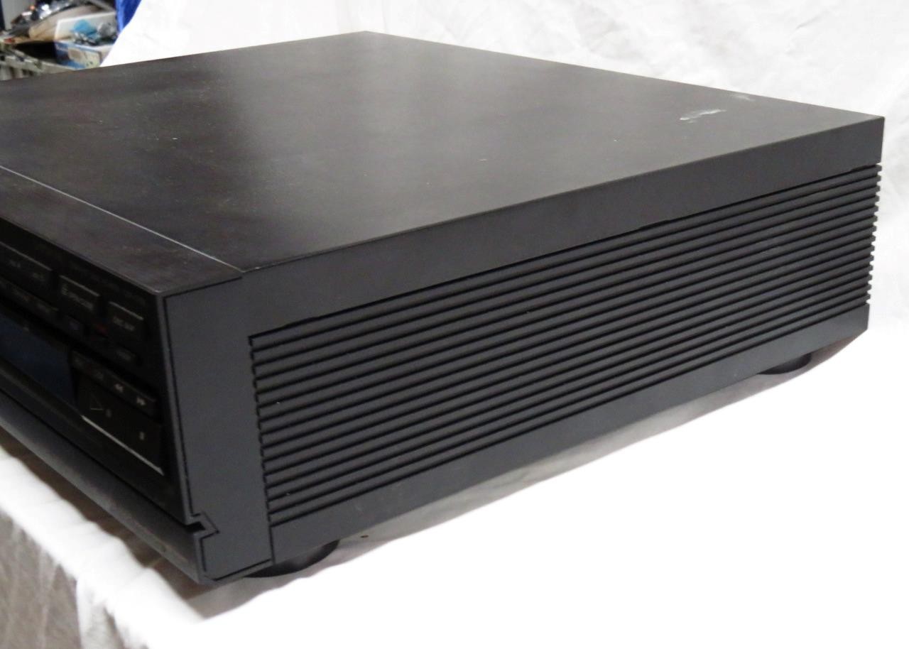 Sony CDP-C700 CD Player 5 Compact Disc Changer w/ OEM Remote Fully Functional