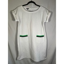 T by Talbots White Quilted Textured Shift Dress Short Sleeve Green Trim Medium