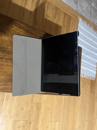 Microsoft Surface Pro 6 - Picture 3 of 6