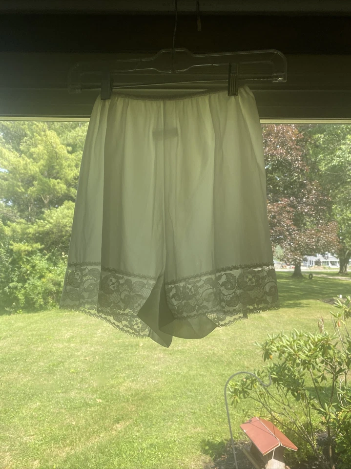 Bragas vintage Van Raalte de nailon transparente blancas con inserción de encaje Foto 4 de 4