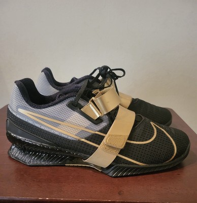 Nike Romaleos 4 Black Gold Gym Weightlifting Shoes l Mens Size 10.5 NEW