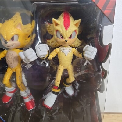 In Hand Super Shadow Super Sonic 3 Jakks 5