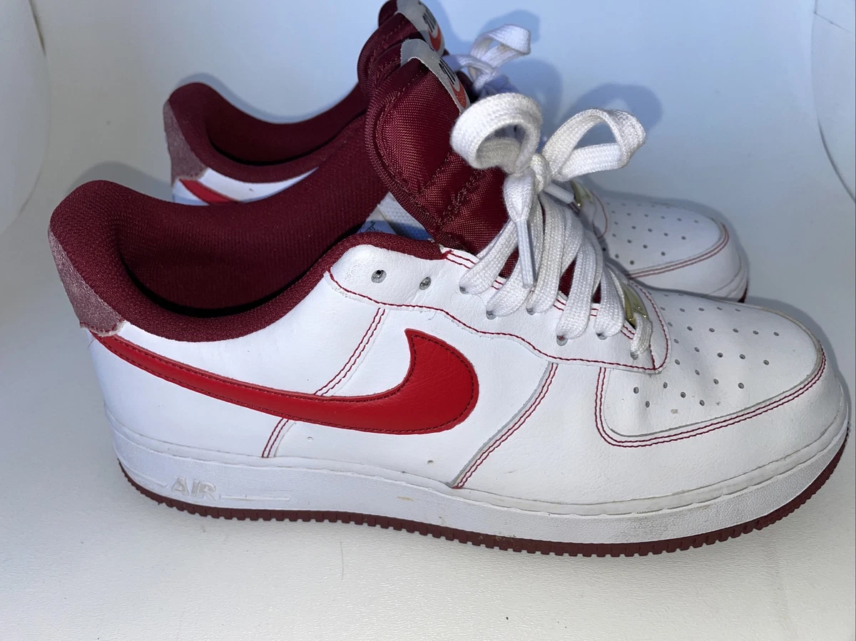 Nike air force cheap 1 07 university red