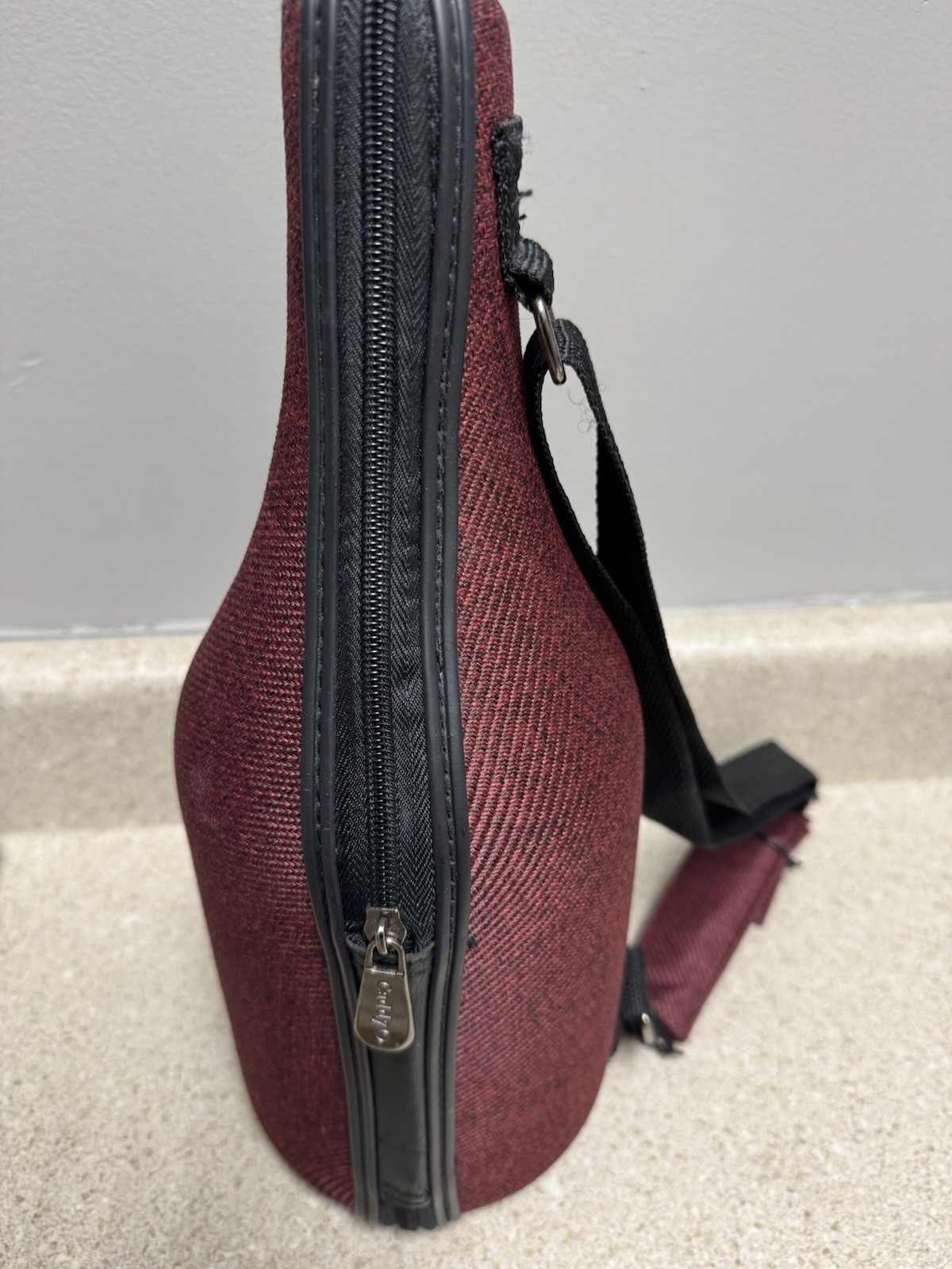 Wine Bottle Carrier Caddy O Burgundy Cooler Insulated Hand Strap