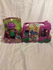 Fisher-Price Barney's World Adventure Bus  Heart Hands Barney Lot