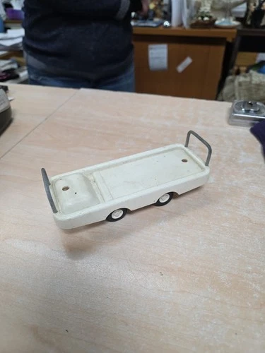 Vintage Tonka Rescue Van Ambulance Stretcher Gurney 3875