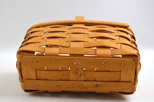 Longaberger 1999 canasta llave mediana estrellas y forro de tela a rayas protector transparente - Imagen 8 de 10