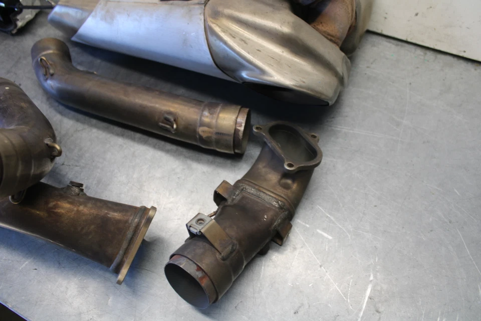 12-15 DUCATI 1199 PANIGALE SISTEMA DE ESCAPE COMPLETO CABEZALES TUBO SILENCIADOR BB699 Foto 3 de 4